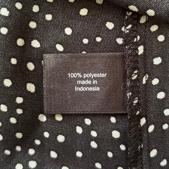 Lane Bryant Black and White Cold Shoulder Dot Top Size 18 - Picture 10 of 11